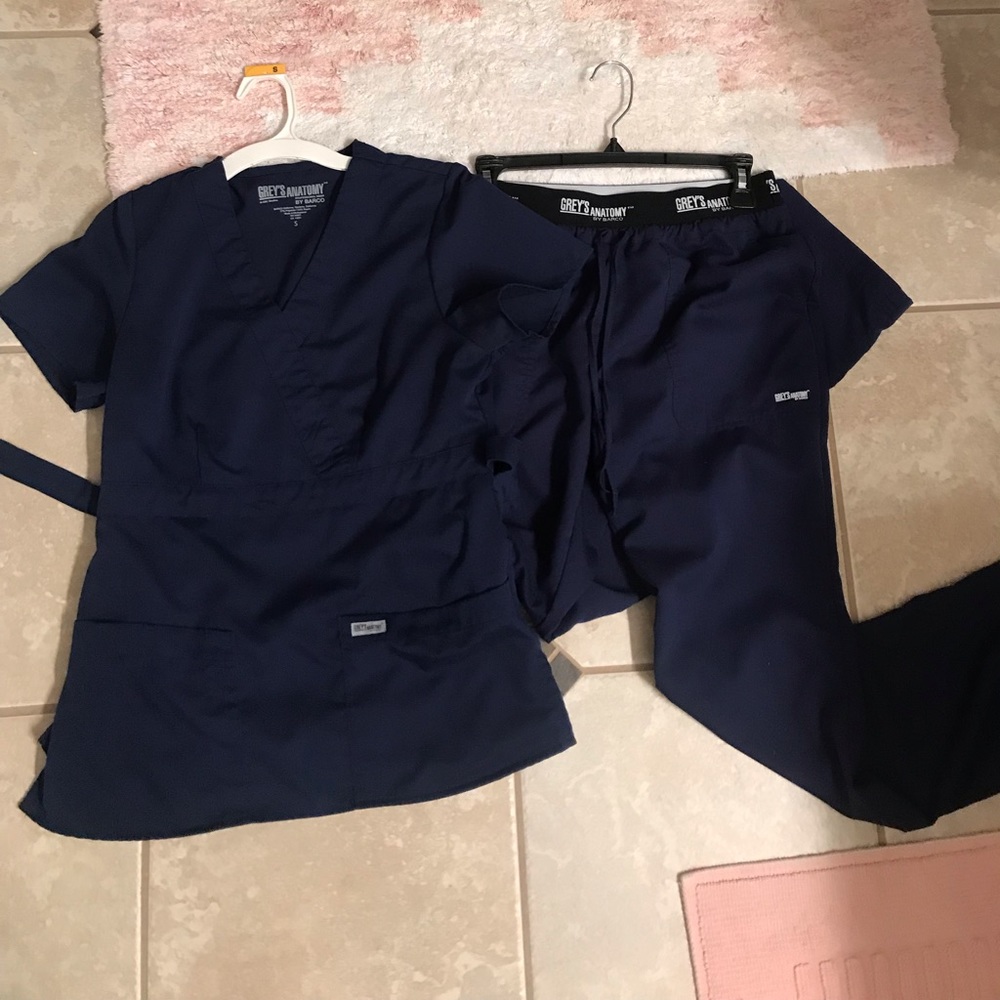Grey’s anatomy scrubs